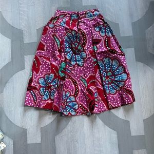 Rhode skirt size small. Multi colored.